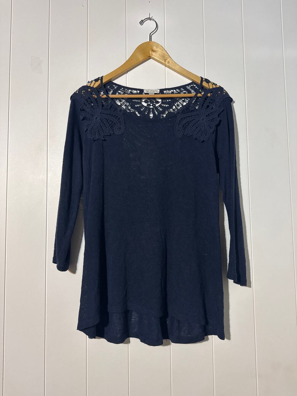 Charming Charlie Navy Lace Yoke Top Medium Flowy 3/4 Sleeve Blouse Boho